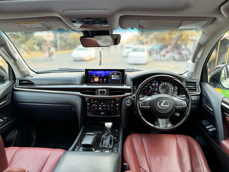 LEXUS LX570