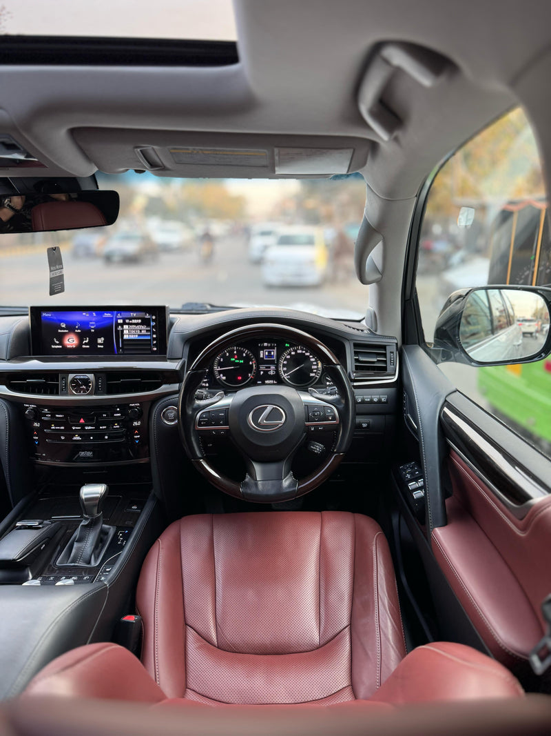 LEXUS LX570