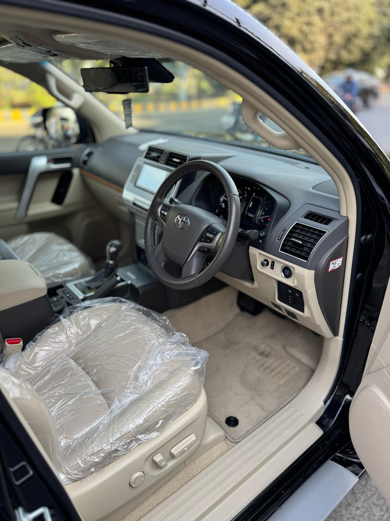 TOYOTA PRADO 2.7 TXL