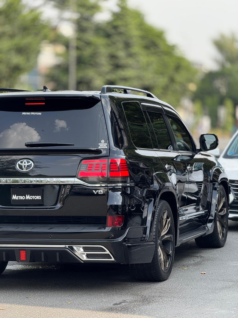 TOYOTA LAND CRUISER ZX FULL HOUSE WALD EDIT