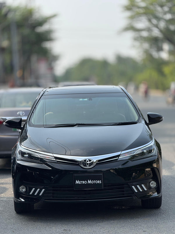 TOYOTA CAROLLA