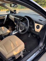TOYOTA CAROLLA