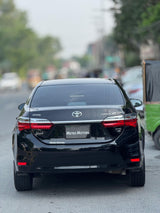 TOYOTA CAROLLA