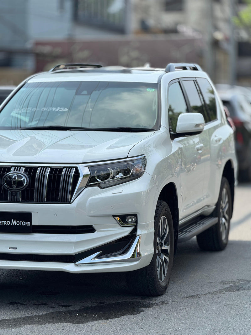 Prado TXL white
