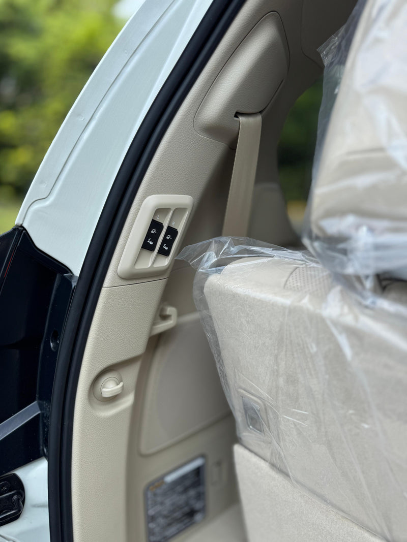 Prado TXL white