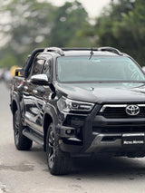TOYOTA HILUX REVO V