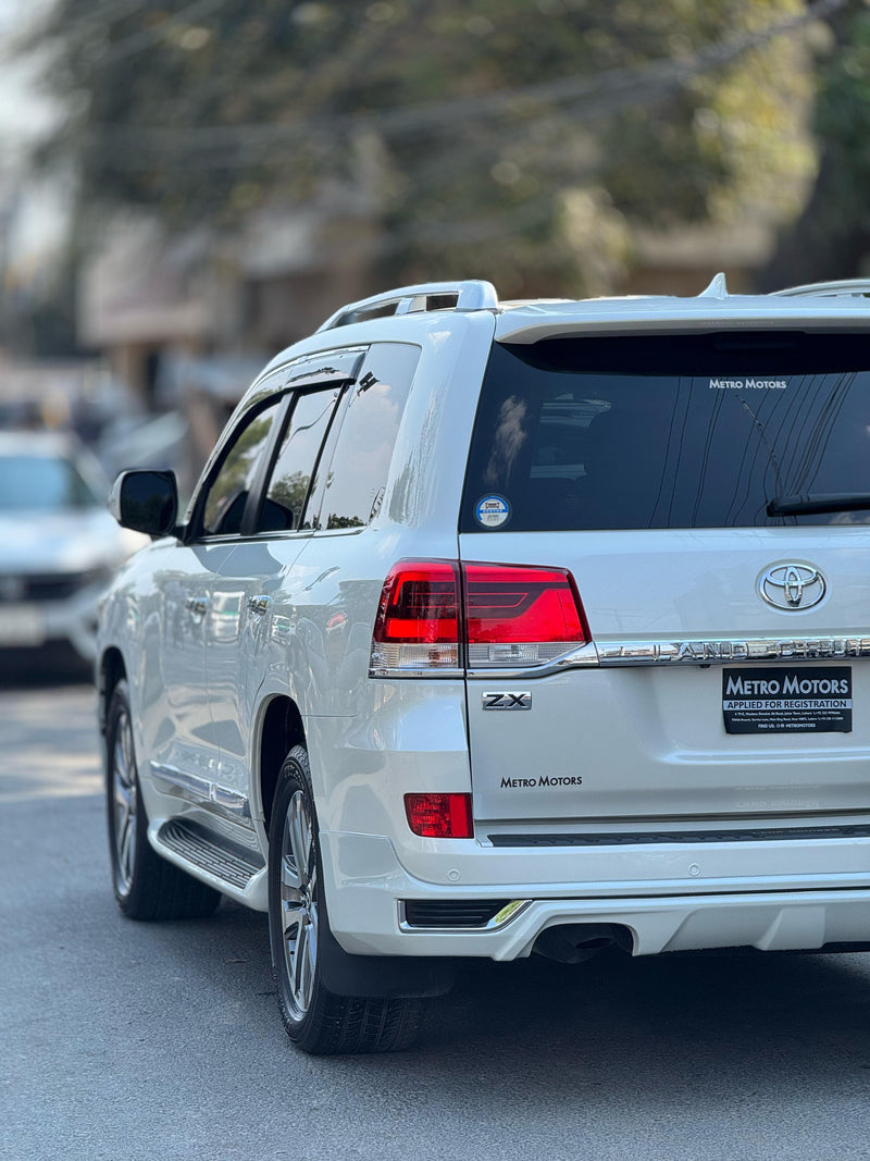 Toyota Land Cruiser 2018