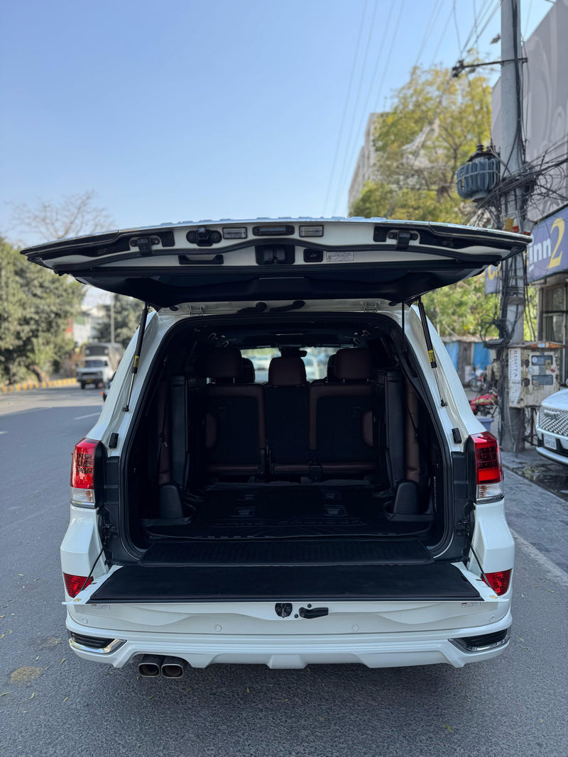 TOYOTA LAND CRUISER ZX FULL HOUSE