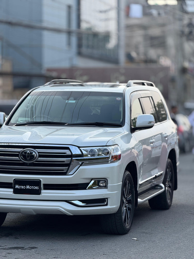 Toyota Land Cruiser Import 2019