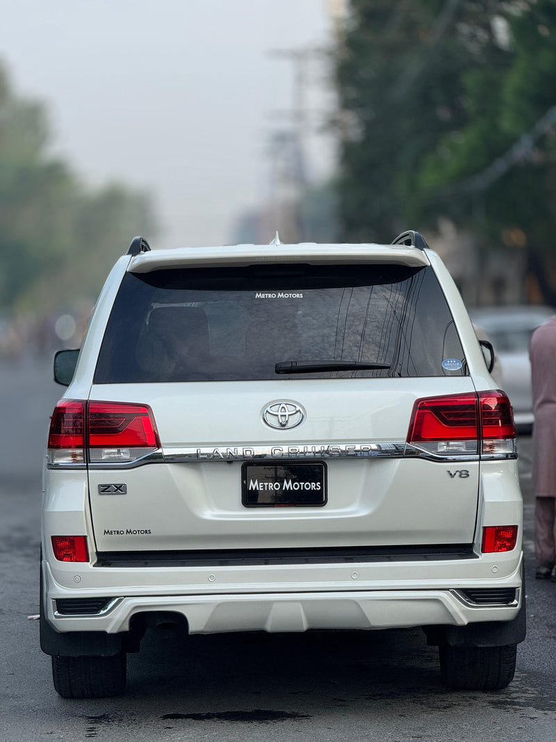 Toyota Land Cruiser Import 2019