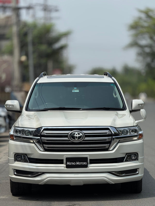 TOYOTA LAND CRUISER AXG
