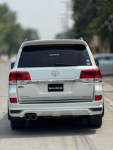 TOYOTA LAND CRUISER AXG