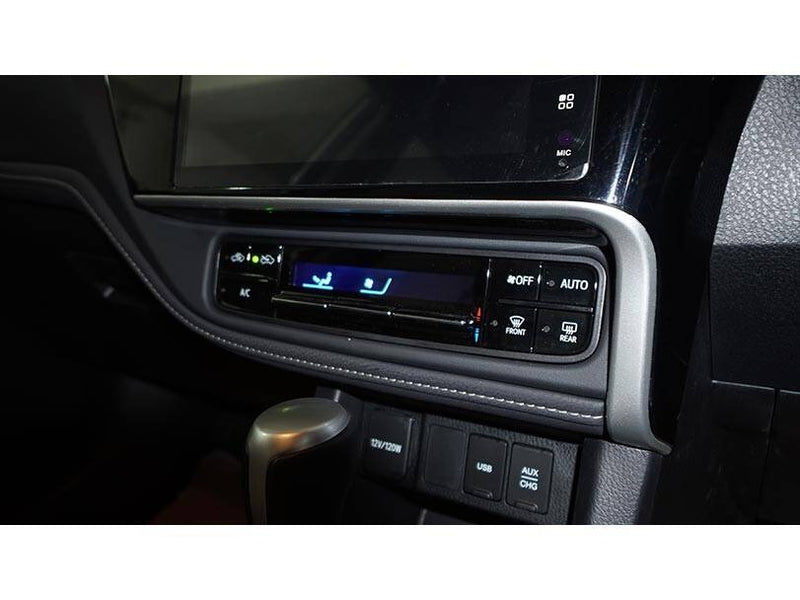 Toyota Corolla Altis 1.6 X CVT-i 2025 Price in Pakistan, Specs & Features